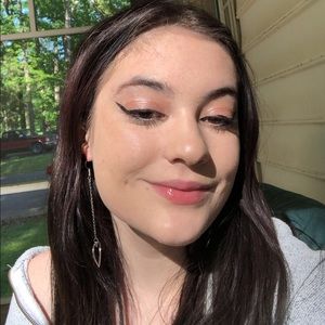 Meet your Posher, Mallory